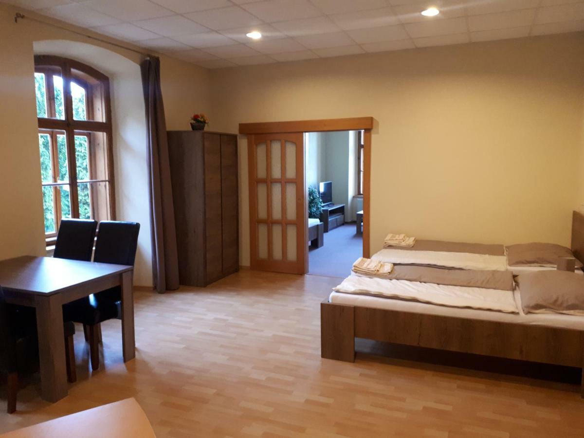 Apartmány Šetkova vila Jindřichŭv Hradec Esterno foto